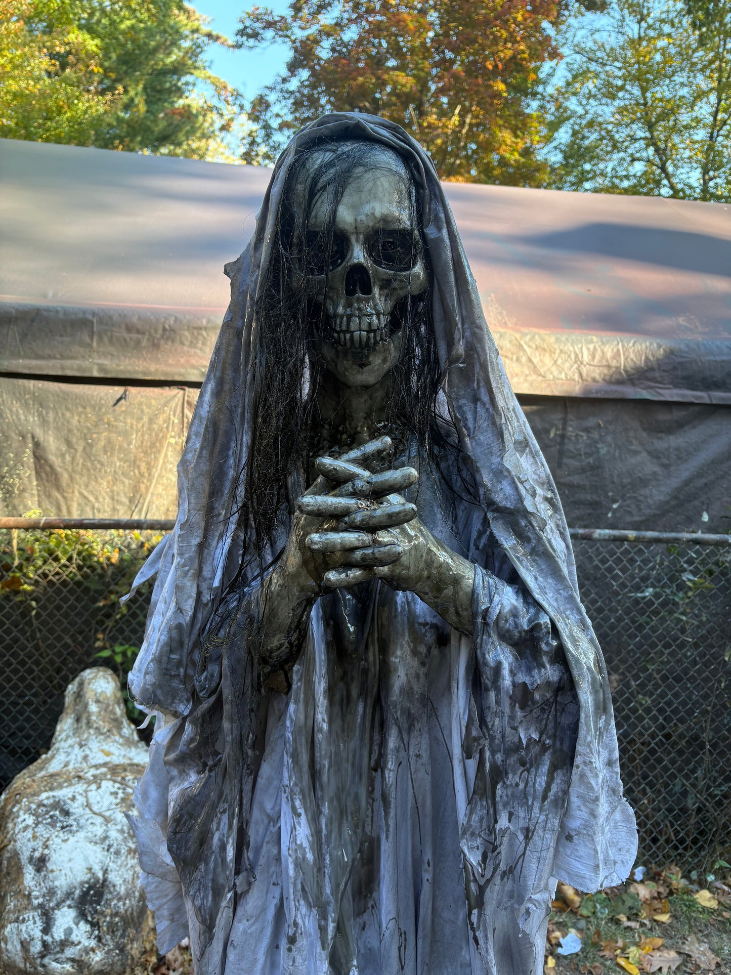 Praying Skeleton